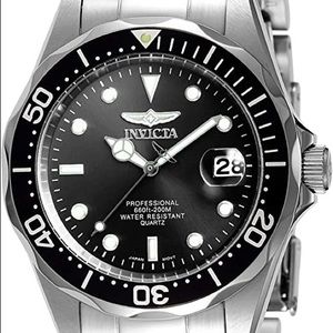 Invicta 37.5 mm Pro Diver stainless Steel Quartz
